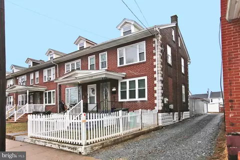 1127 Willow St, Lebanon, PA 17046