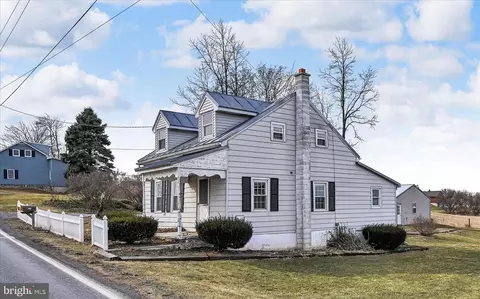 470 Weavertown Rd, Myerstown, PA 17067