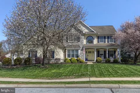 107 Gold Finch Dr, Palmyra, PA 17078