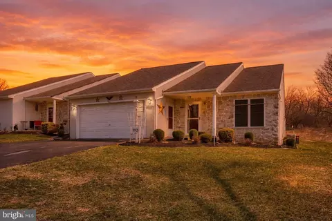 592 N 16th St, Lebanon, PA 17046