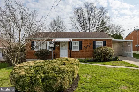 1002 S 1st Ave, Lebanon, PA 17042