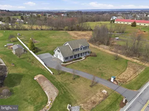 141 Bell Rd, Palmyra, PA 17078
