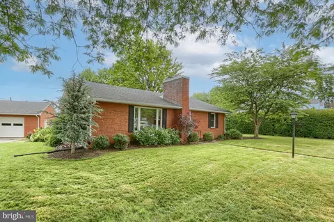 702 S 1st Ave, Lebanon, PA 17042