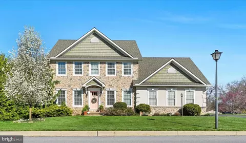 405 Clays Xing, Lebanon, PA 17042