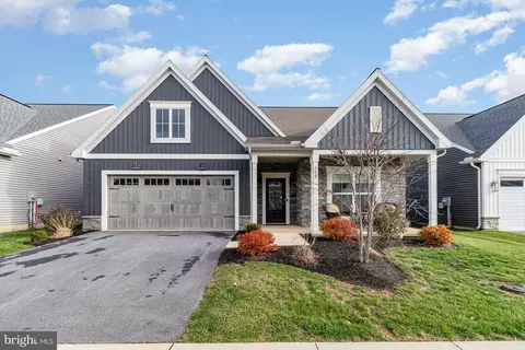 109 Pinnacle Rdg, Annville, PA 17003
