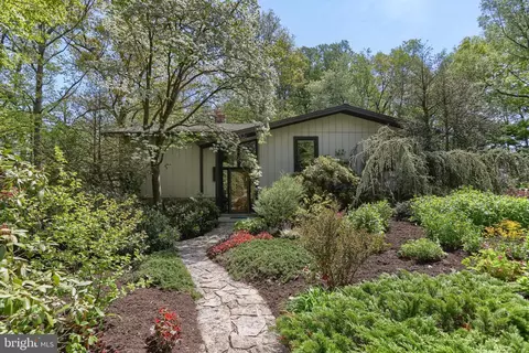 160 N Ramona Rd, Myerstown, PA 17067