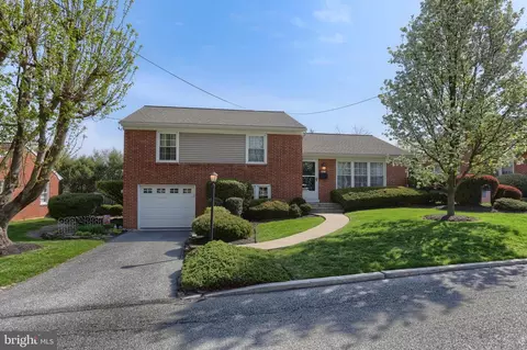 904 S 2nd Ave, Lebanon, PA 17042