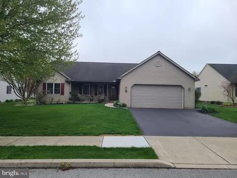 34 Scenic Dr, Myerstown, PA 17067