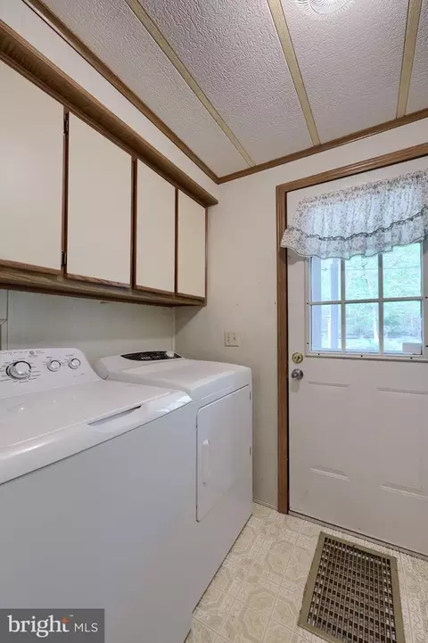 36 Maple Ave, Manheim, PA 17545 photo 26