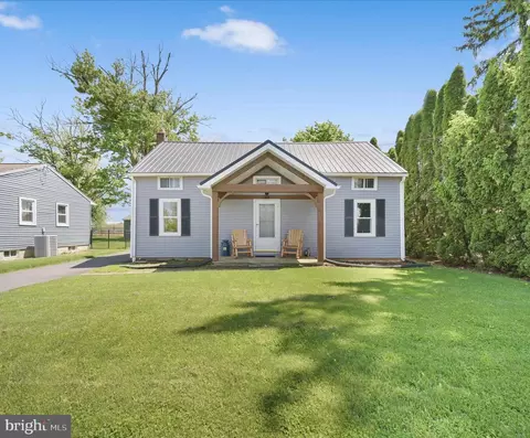 910 Evergreen Rd, Lebanon, PA 17042