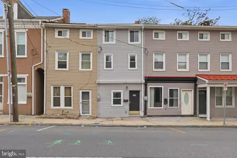 141 N 9th St, Lebanon, PA 17046