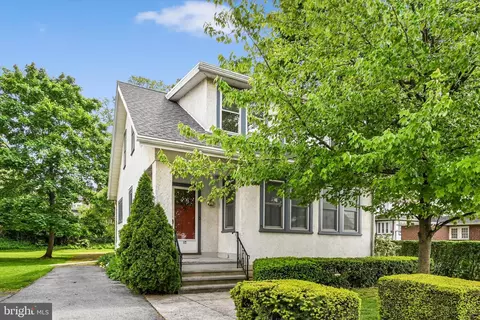 194 Walnut St, Lebanon, PA 17042