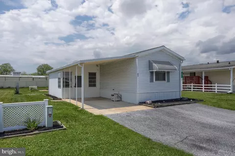 1300 E Kercher Ave #83, Myerstown, PA 17067