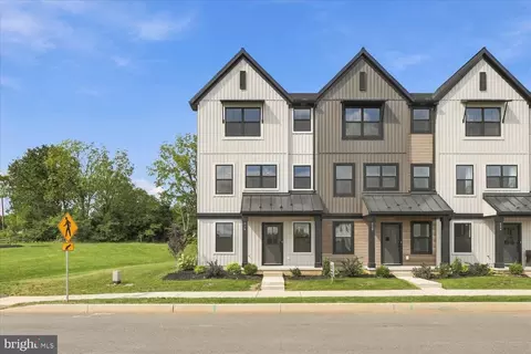 310 Flora Blvd, Annville, PA 17003