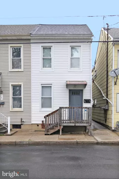 143 Mifflin St, Lebanon, PA 17046