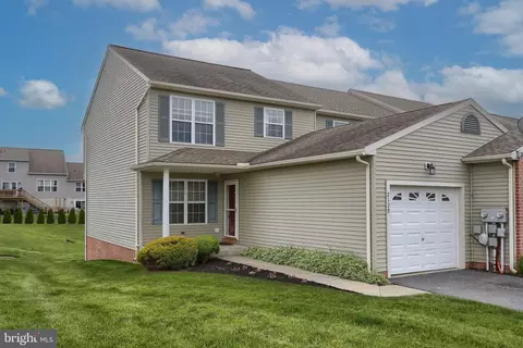 2128 Penn St, Lebanon, PA 17042