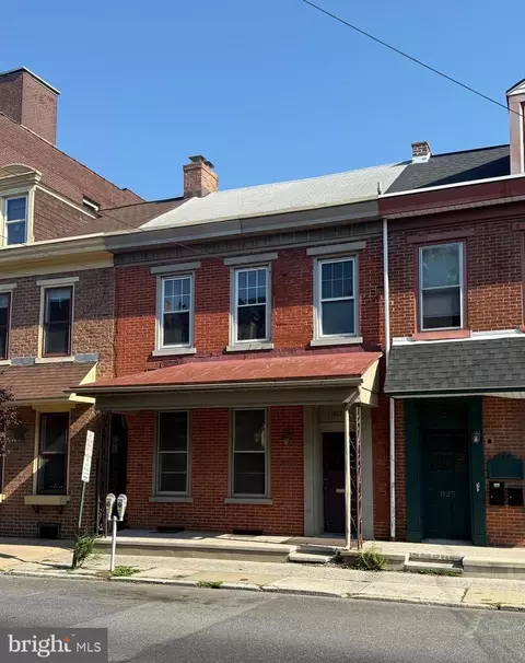 827 Chestnut St, Lebanon, PA 17042