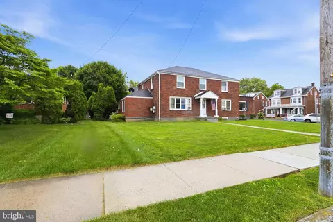 400 E Maple St, Palmyra, PA 17078