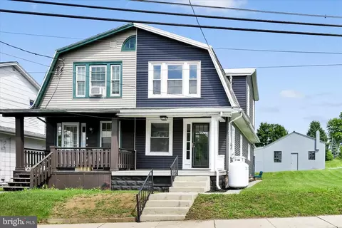 14 Poplar St, Richland, PA 17087
