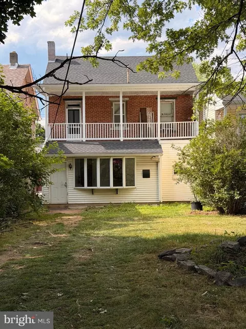 434 W Main St, Annville, PA 17003