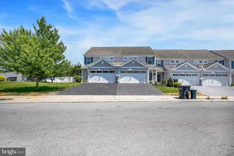 596 Fox Ridge Ln L-0023, Lebanon, PA 17042