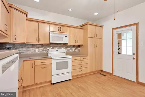 Kitchen - 228 E Cherry St, Palmyra, PA 17078 photo 2 of 3