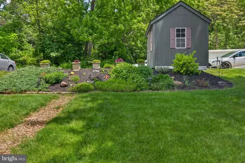 Exterior - 332 Boyd St, Lebanon, PA 17042 photo 10 of 12