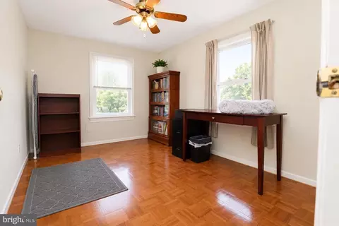 Bedroom - 998 E Maple St, Palmyra, PA 17078 photo 3 of 3