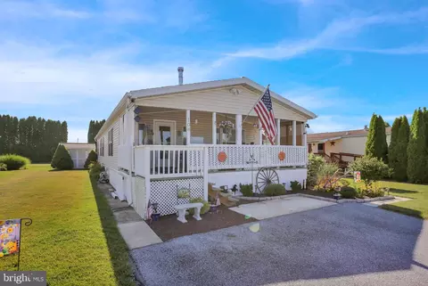 1300 E Kercher Ave #108, Myerstown, PA 17067