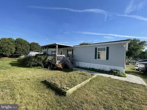 57 B Twin Maples Park, Myerstown, PA 17067