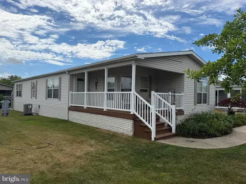 24 Juniper St, Palmyra, PA 17078