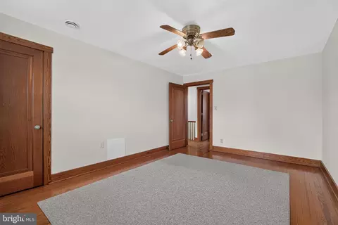 Bedroom - 624 E Cherry St, Palmyra, PA 17078 photo 3 of 4
