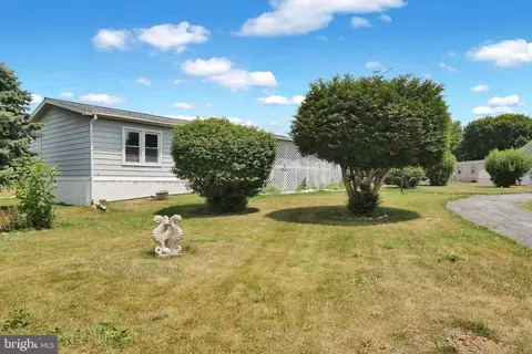 407 Palm City Park, Annville, PA 17003