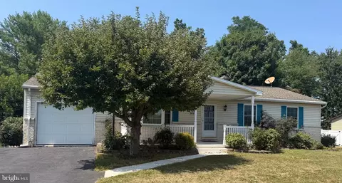 3065 W Oak St, Lebanon, PA 17042