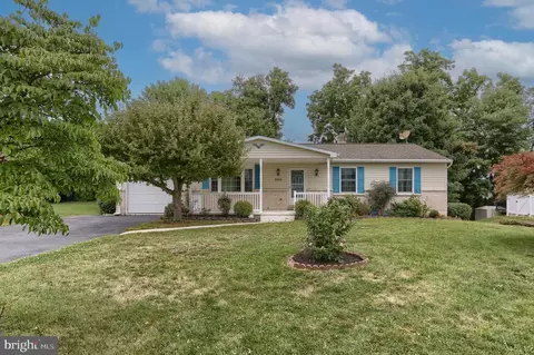 3065 W Oak St, Lebanon, PA 17042