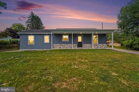 418 Elm St, Lebanon, PA 17042
