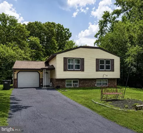 373 Oaklyn Rd, Lebanon, PA 17042