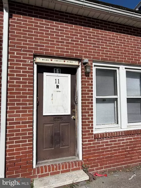 11 N 6th St, Lebanon, PA 17046