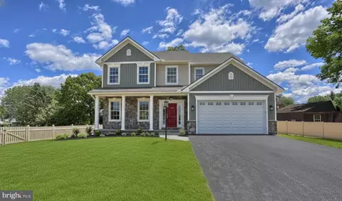 01 Starlight Ln, Lebanon, PA 17046