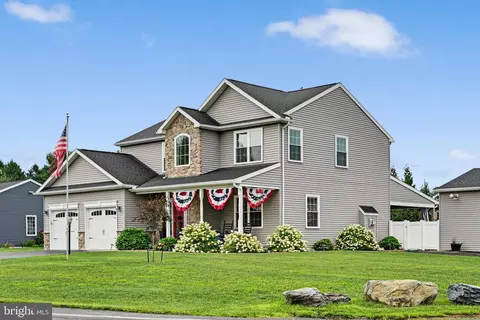 796 Marcon Dr, Lebanon, PA 17046