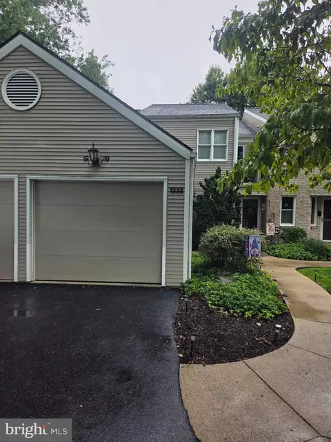 1332 Woodland St, Lebanon, PA 17042