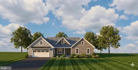 025 Starlight Ln, Lebanon, PA 17046