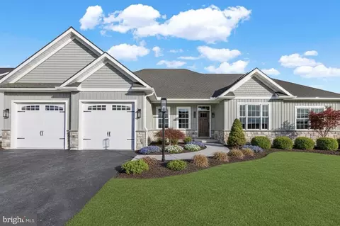 04 Starlight Ln, Lebanon, PA 17046