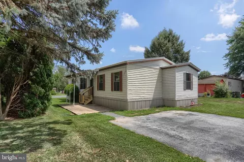153 Northcrest Acres Park Tp-0153, Lebanon, PA 17046