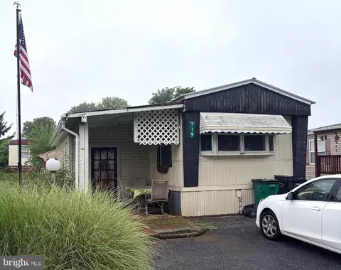 719 Palm City Park, Annville, PA 17003
