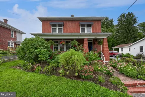 429 W Main Ave, Myerstown, PA 17067
