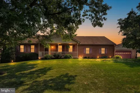 306 Chestnut St, Richland, PA 17087