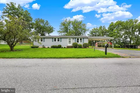 289 Horseshoe Dr, Annville, PA 17003