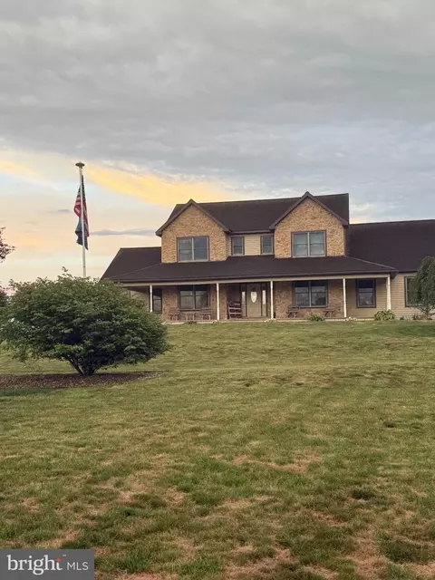 324 Chestnut Hill Rd, Fredericksburg, PA 17026