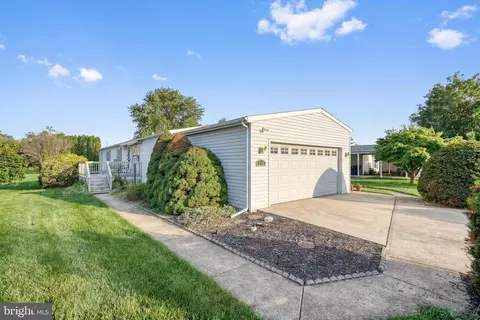 218 W Spruce St, Palmyra, PA 17078